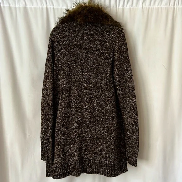 Michael Kors NWT Brown Long Sleeve Fur Trimmed Collar Cardigan Sweater **Sz S** - Picture 2 of 5